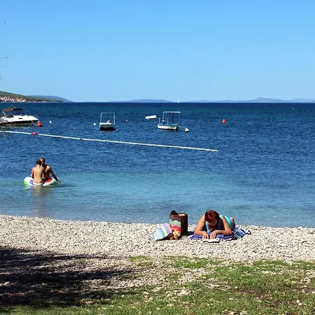 With Parking Space Sutivan, Brac - 5654 Apartmán *