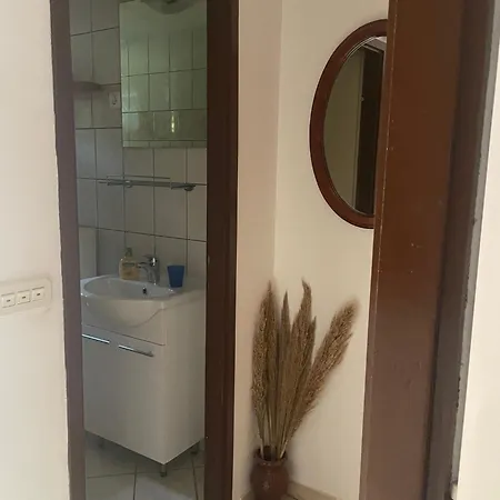 Апартаменты With Parking Space Sutivan, Brac - 5654 *