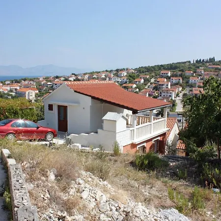 With A Parking Space Sutivan, Brac - 5654 *
