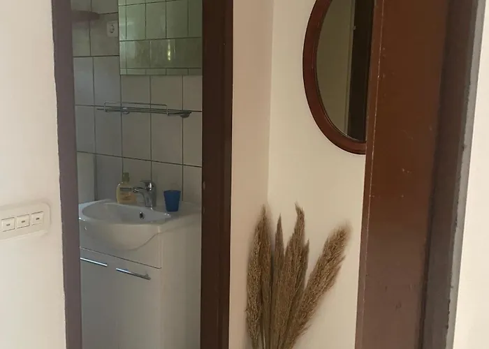 Apartmán With Parking Space Sutivan, Brac - 5654 *